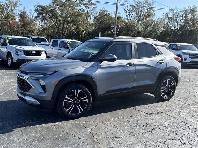 Used 2024 Chevrolet TrailBlazer LT w/ LT Cold Weather Package image 49