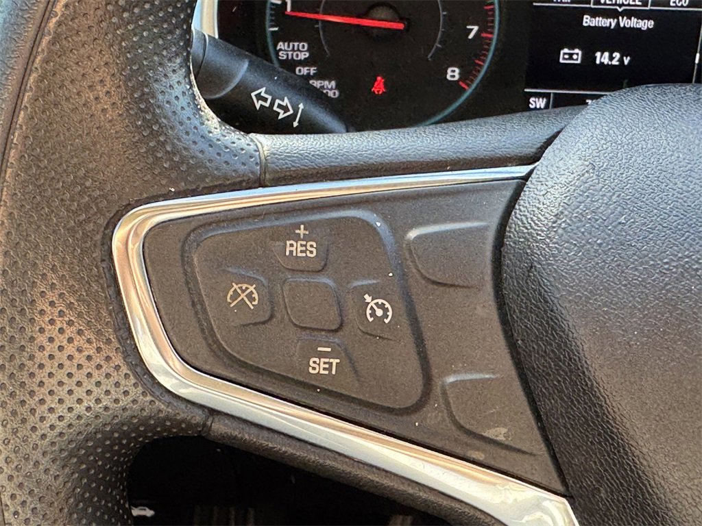 Used 2021 Chevrolet Malibu LT image 17