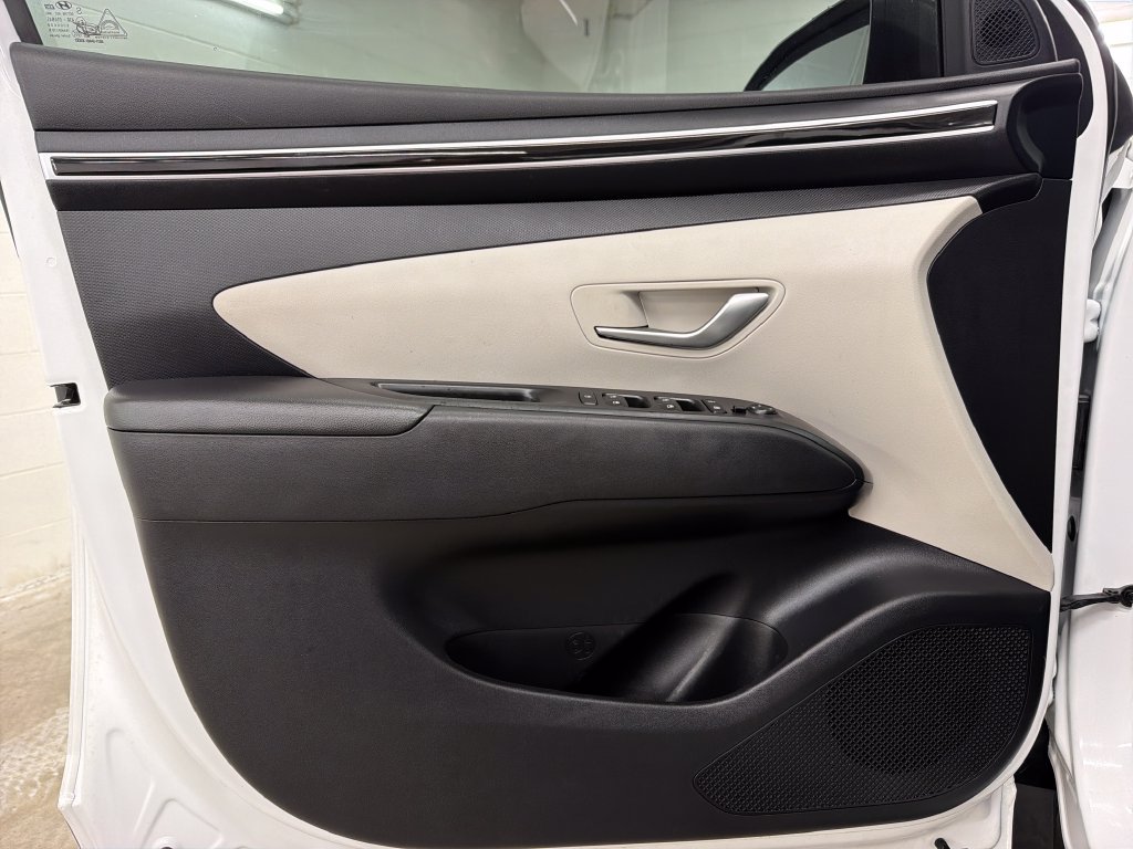 Used 2022 Hyundai Tucson SE FWD image 16