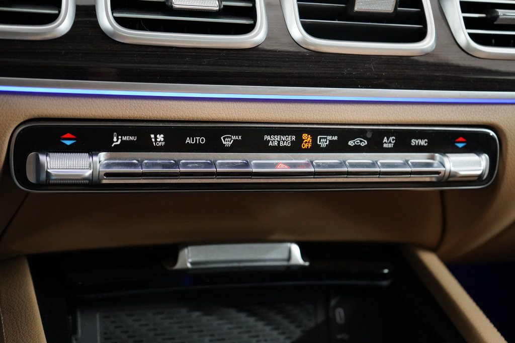 Used 2025 Mercedes-Benz GLS 450 4MATIC image 29