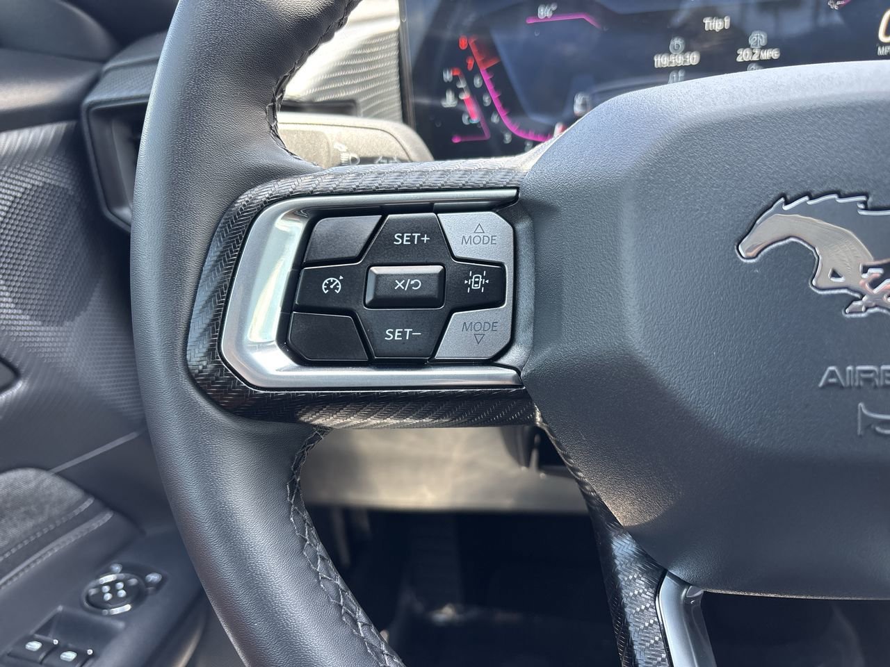 Certified 2025 Ford Mustang Coupe RWD image 25