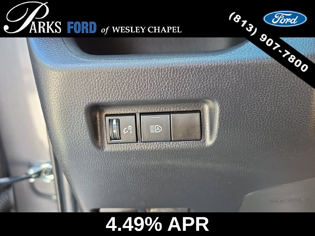 Used 2021 Toyota RAV4 LE AWD/4WD image 25
