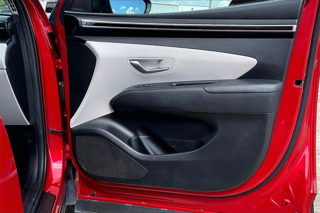 Used 2022 Hyundai Tucson SEL image 29