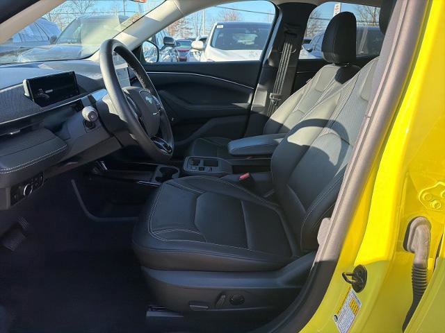 Certified 2025 Ford Mustang Mach-E Premium image 14