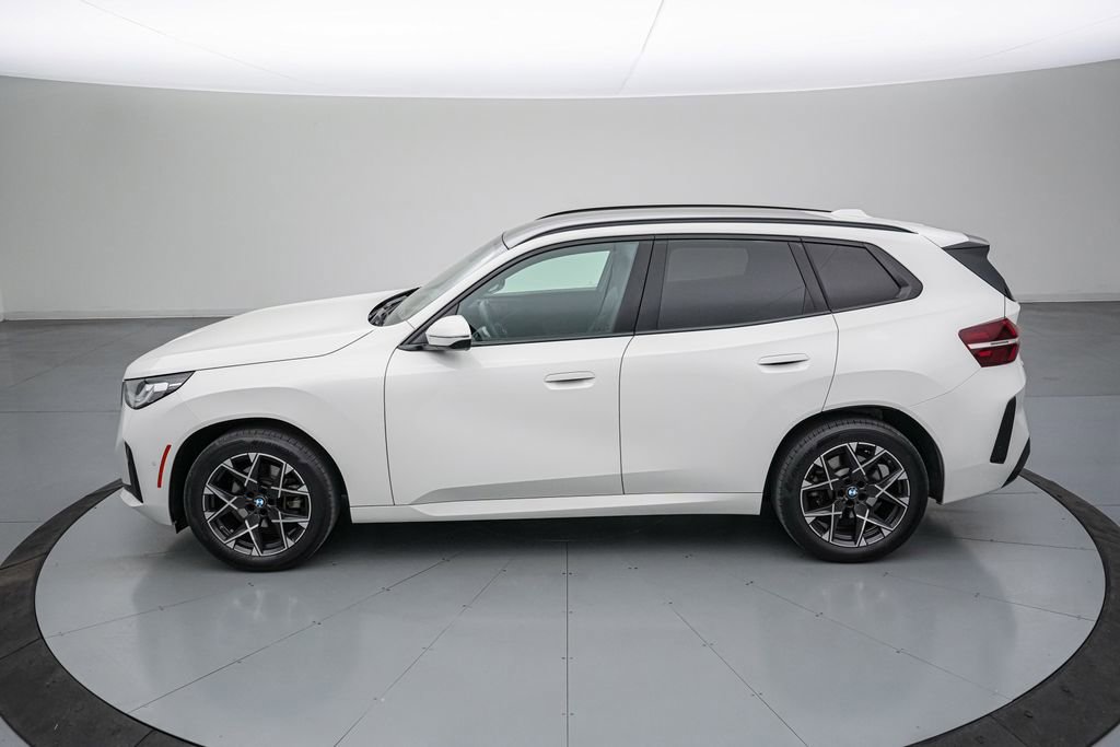Used 2025 BMW X3 xDrive30 w/ Premium Package AWD/4WD image 8