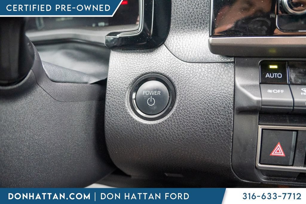 Used 2025 Toyota Camry SE FWD image 10