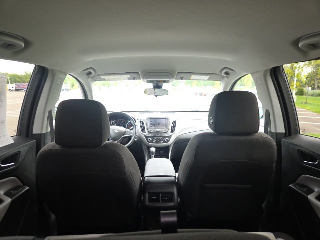 Used 2024 Chevrolet Equinox LT w/ Driver Convenience Package FWD image 13