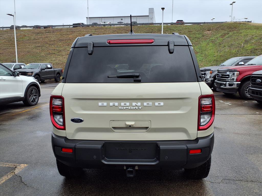 Certified 2025 Ford Bronco Sport Badlands image 3