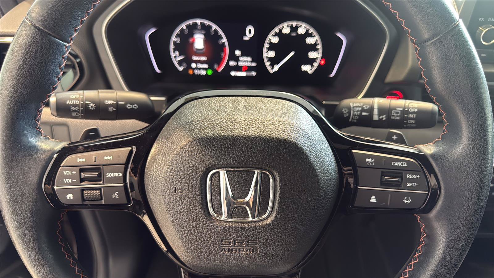 Used 2025 Honda Pilot Sport image 24