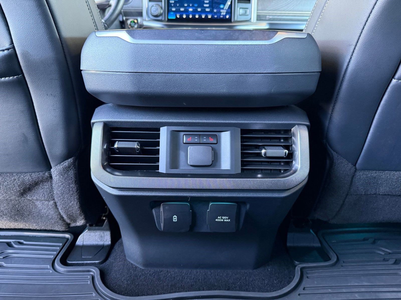 Certified 2022 Ford F150 Platinum w/ Equipment Group 701A High image 25