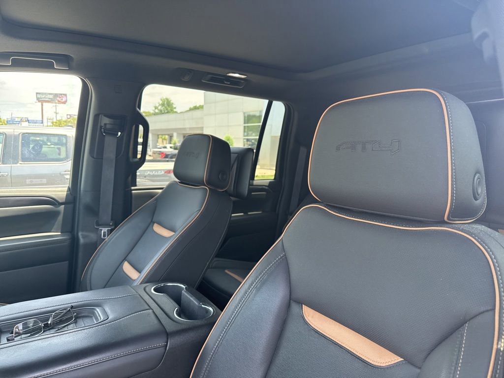 Used 2023 GMC Yukon XL AT4 w/ Max Trailering Package AWD/4WD image 6