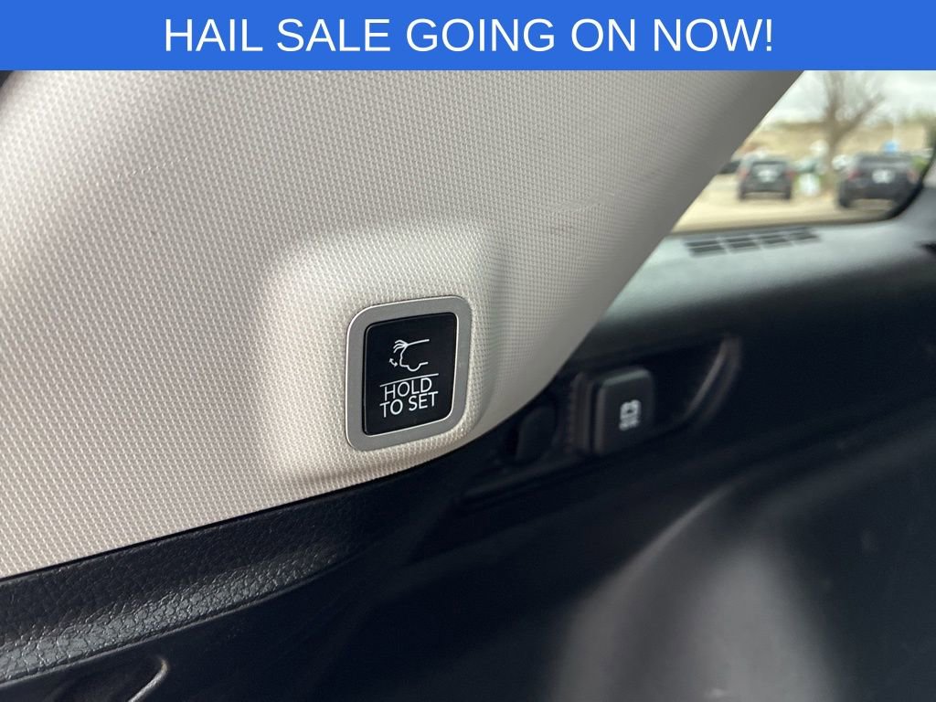 Used 2023 Jeep Grand Cherokee Limited AWD/4WD image 39