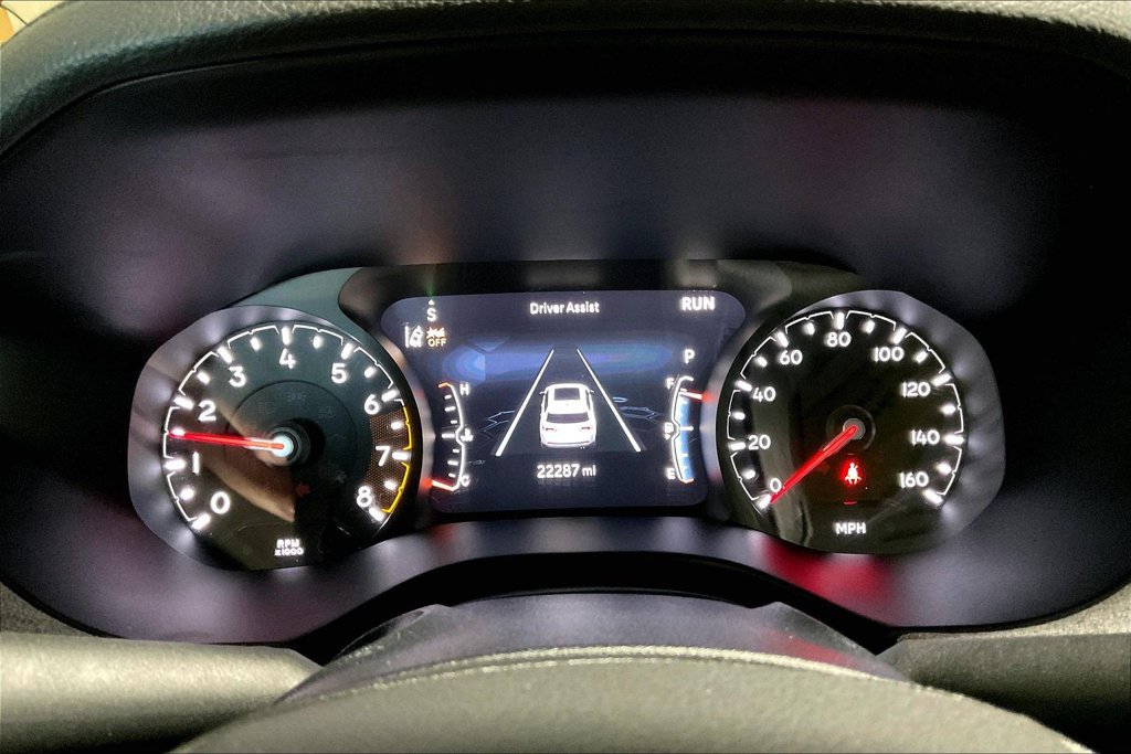Used 2025 Jeep Compass Latitude AWD/4WD image 19