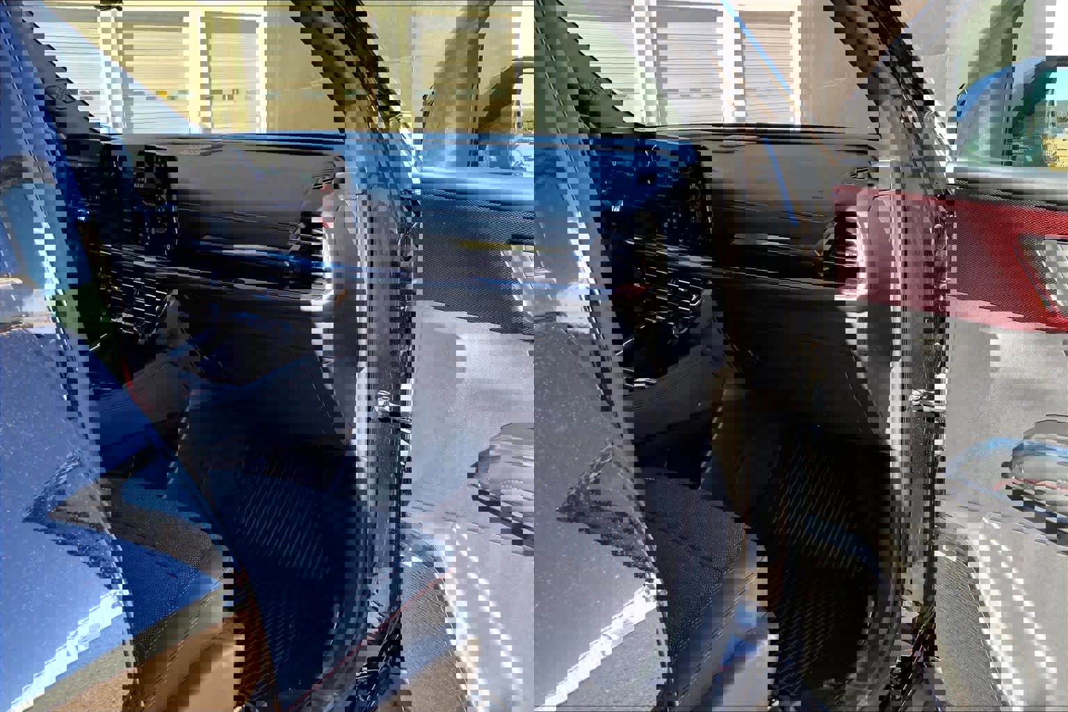 Used 2024 Chevrolet Traverse Z71 w/ Enhanced Driving Package image 19