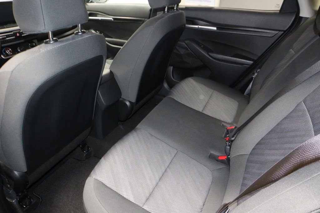 Used 2023 Kia Seltos LX image 20