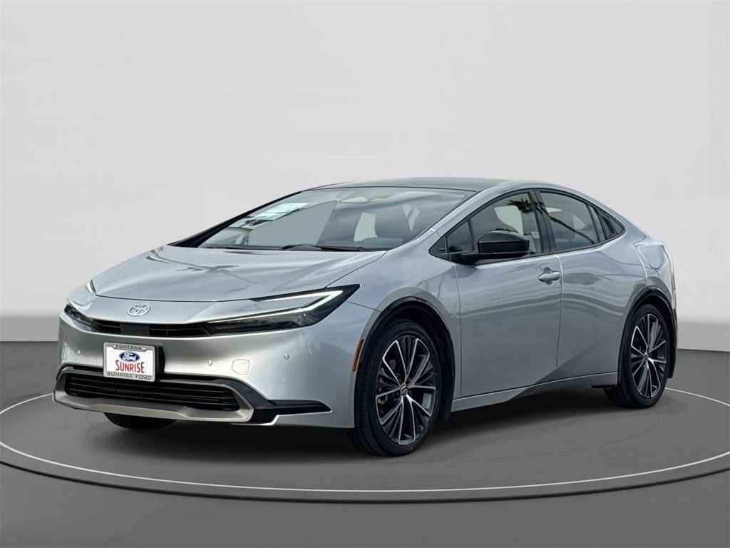 Used 2024 Toyota Prius XLE