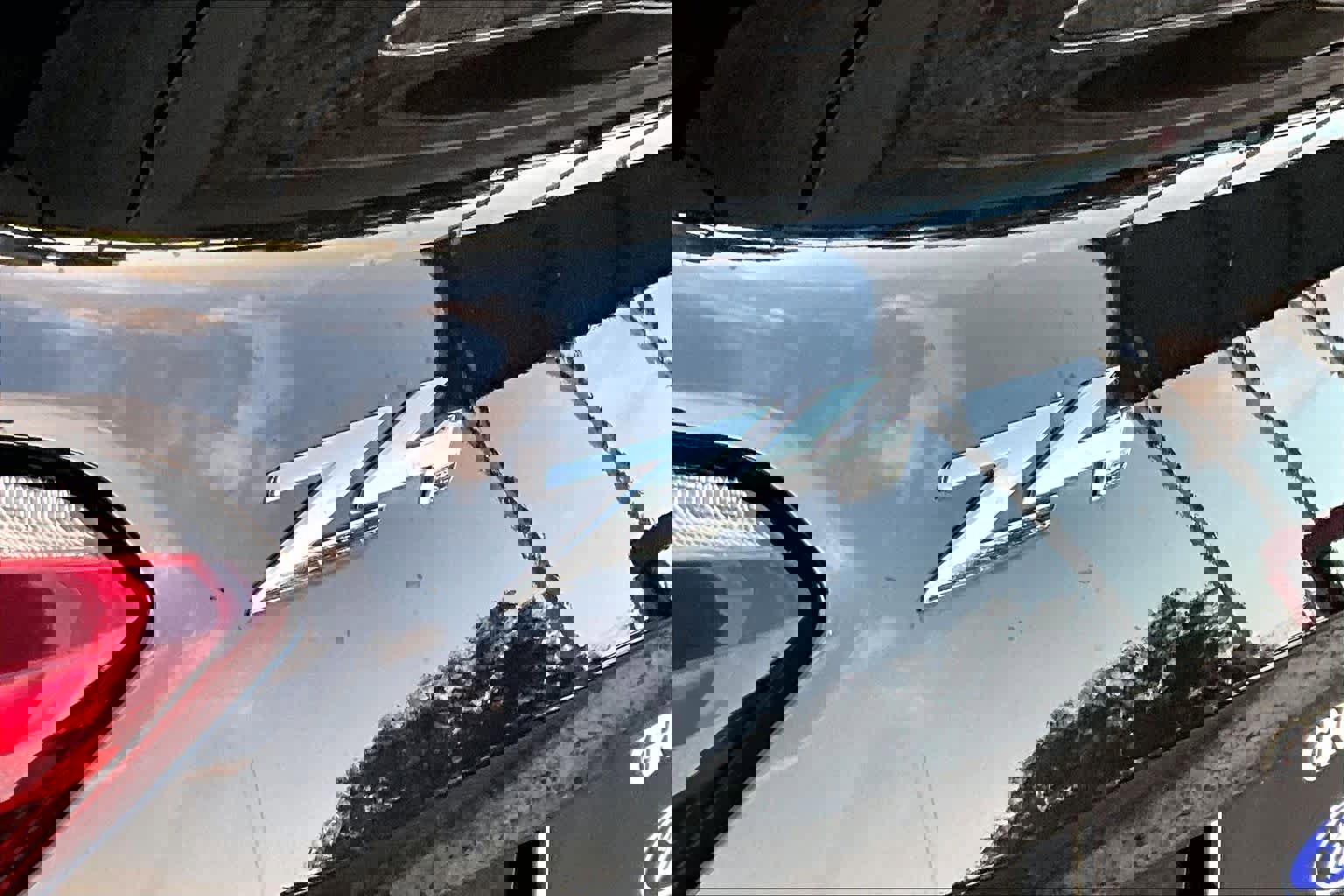 Used 2020 BMW Z4 sDrive30i w/ Executive Package image 9