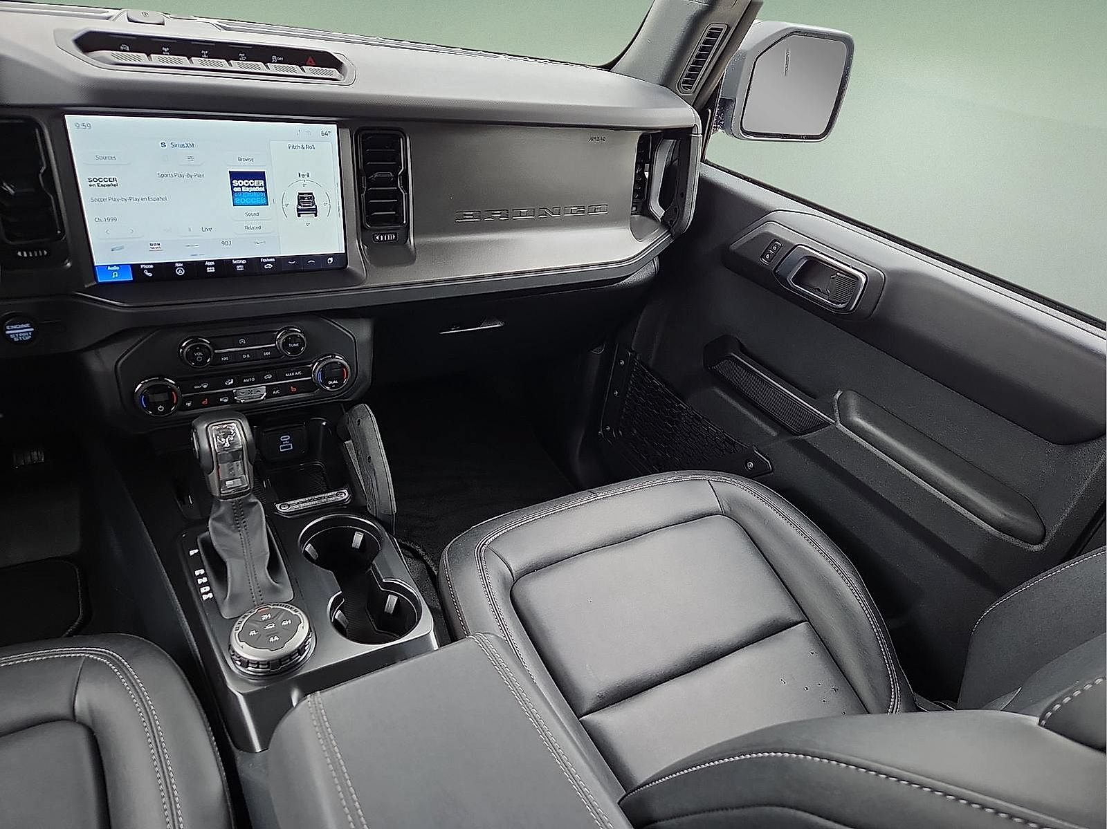 Certified 2025 Ford Bronco Badlands AWD/4WD image 12