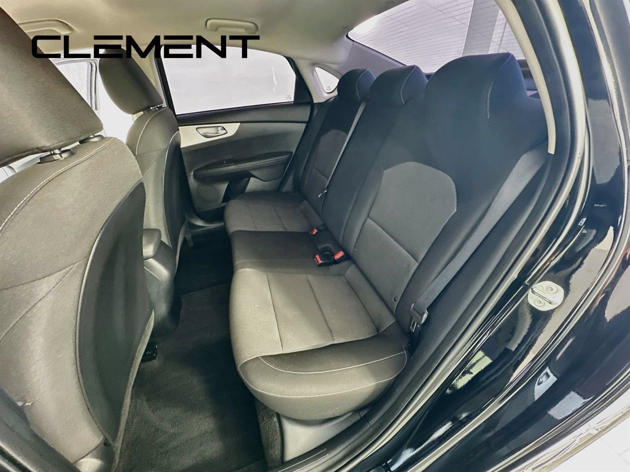 Used 2024 Kia Forte LXS FWD image 30