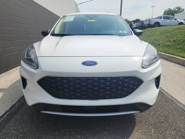 Certified 2022 Ford Escape SE w/ Convenience Package AWD/4WD image 2
