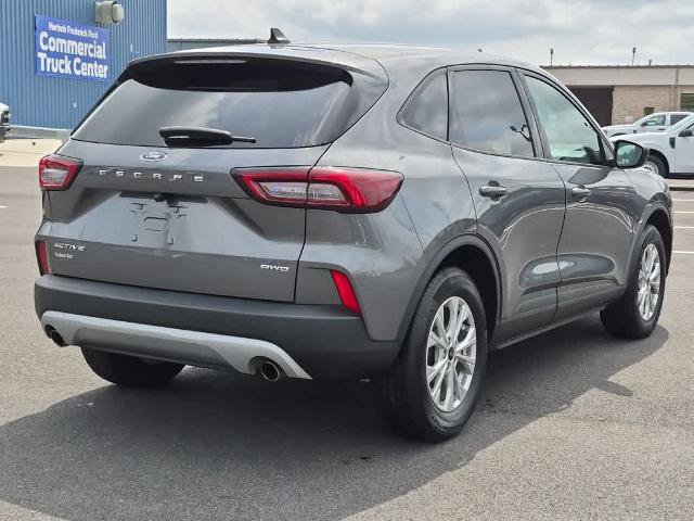 Certified 2025 Ford Escape Active AWD/4WD image 3