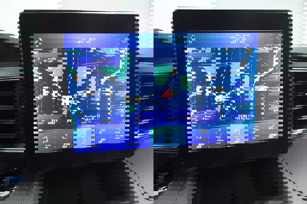 Certified 2023 Ford Explorer XLT w/ Equipment Group 202A image 18