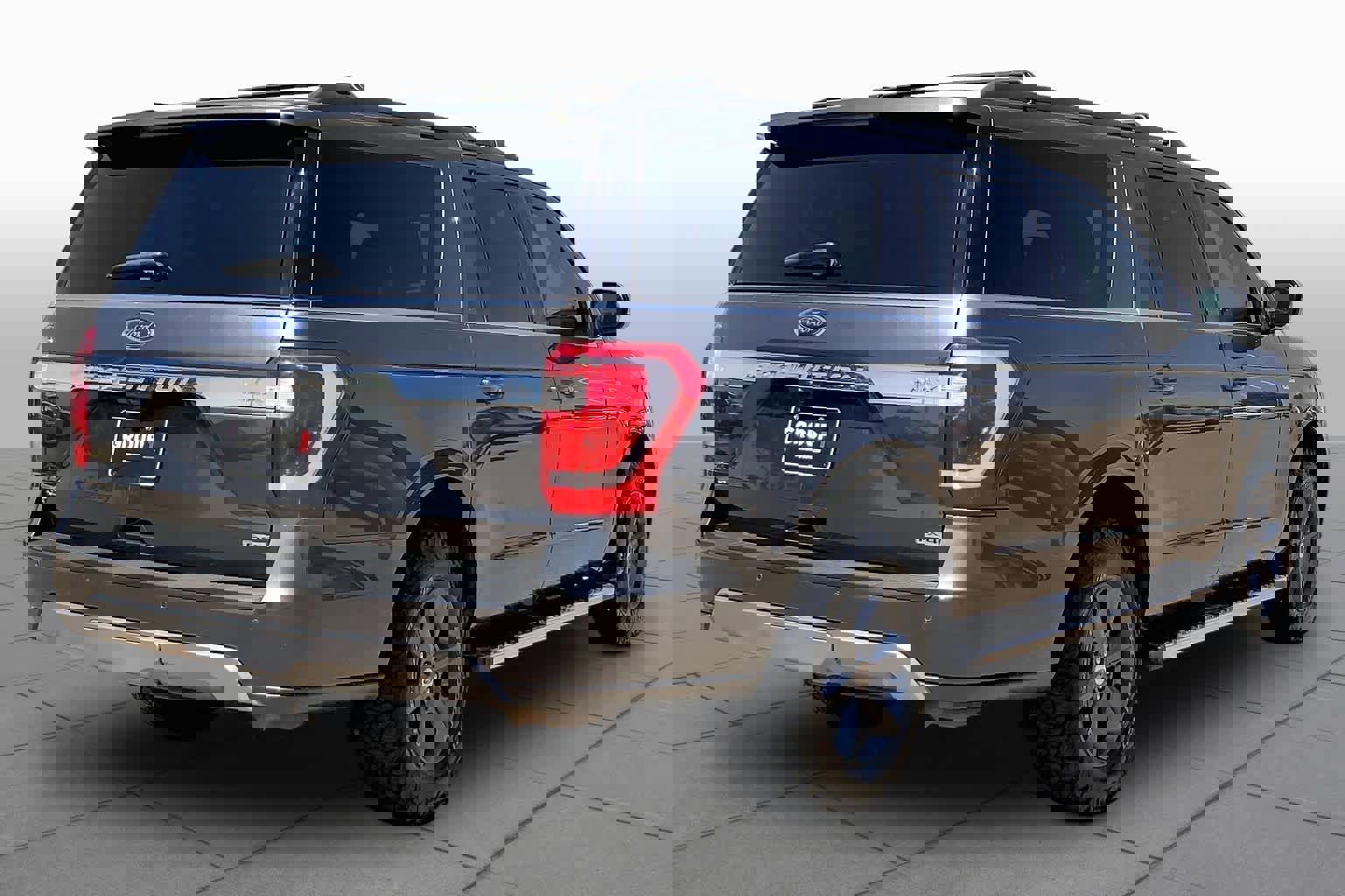 Certified 2021 Ford Expedition Max XLT image 13