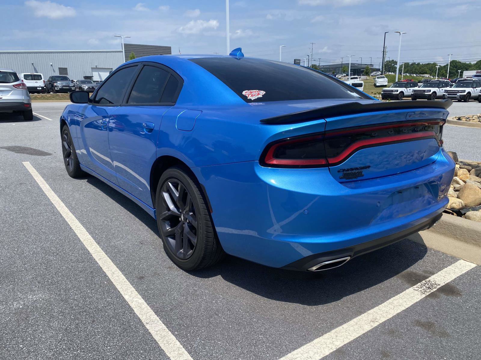 Used 2023 Dodge Charger SXT w/ Blacktop Package RWD image 5