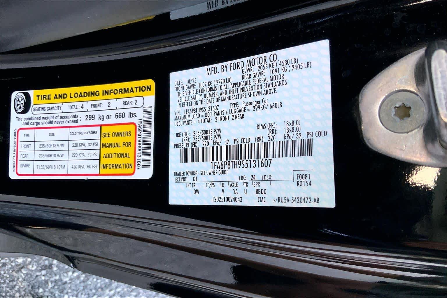 Certified 2025 Ford Mustang Coupe RWD image 30