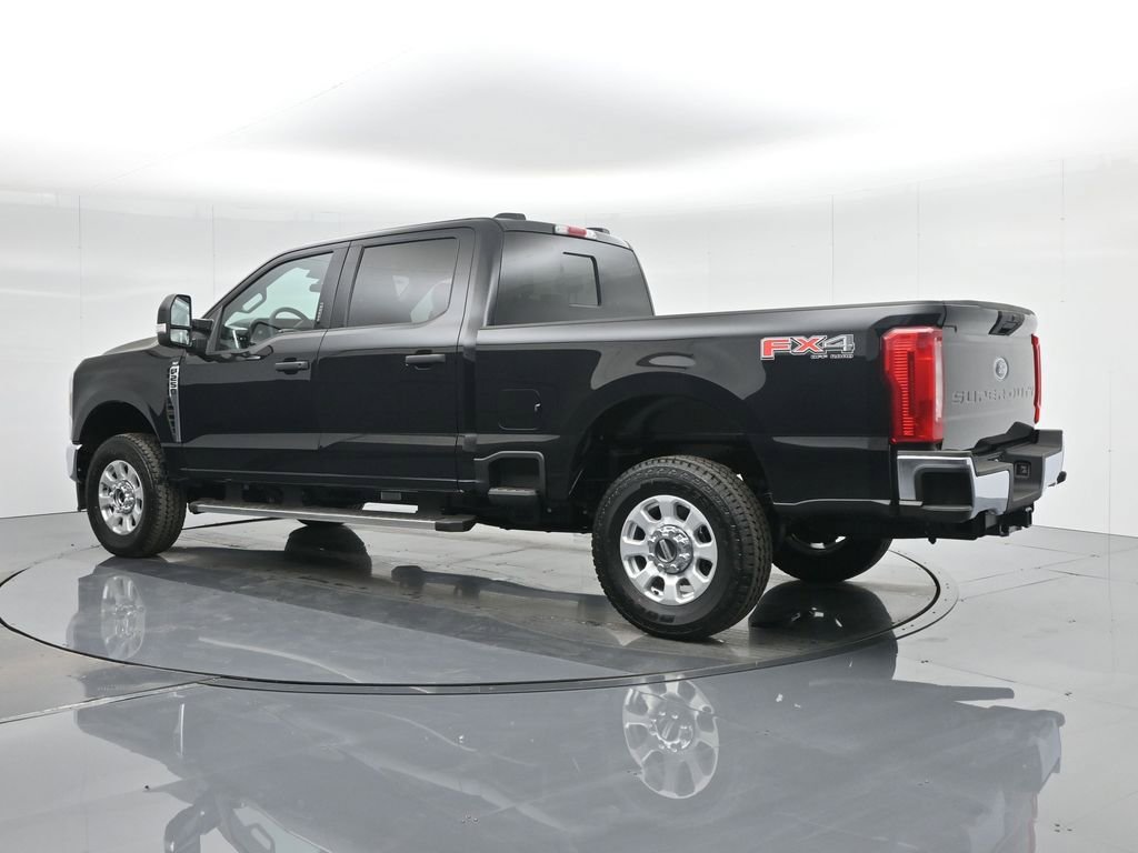 Certified 2024 Ford F250 XLT w/ FX4 Off-Road Package AWD/4WD image 7