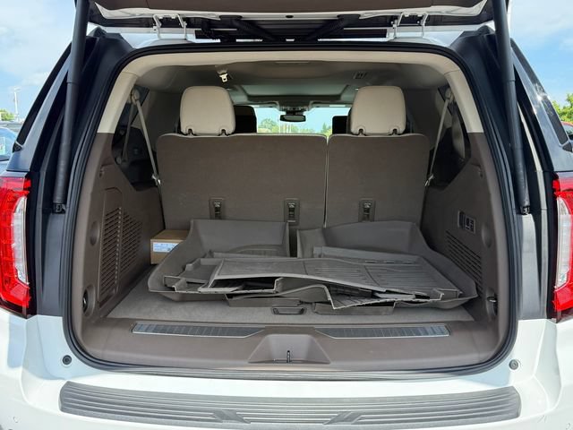 Used 2023 GMC Yukon XL Denali AWD/4WD image 31