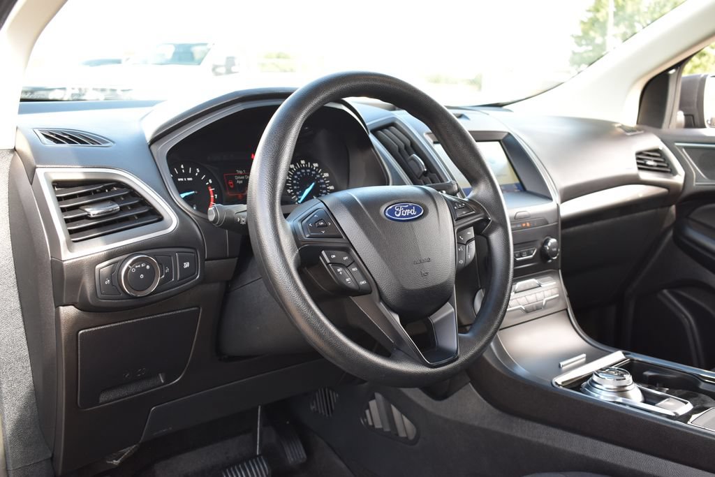Certified 2020 Ford Edge SE FWD image 23