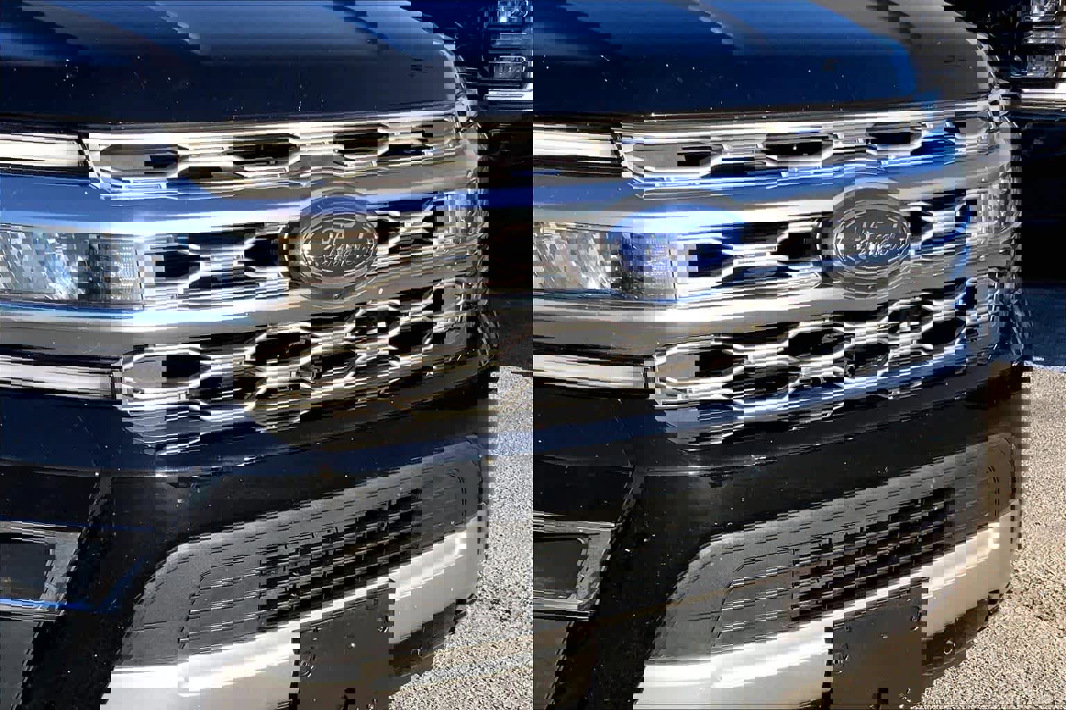 Certified 2023 Ford Expedition Max Platinum image 26