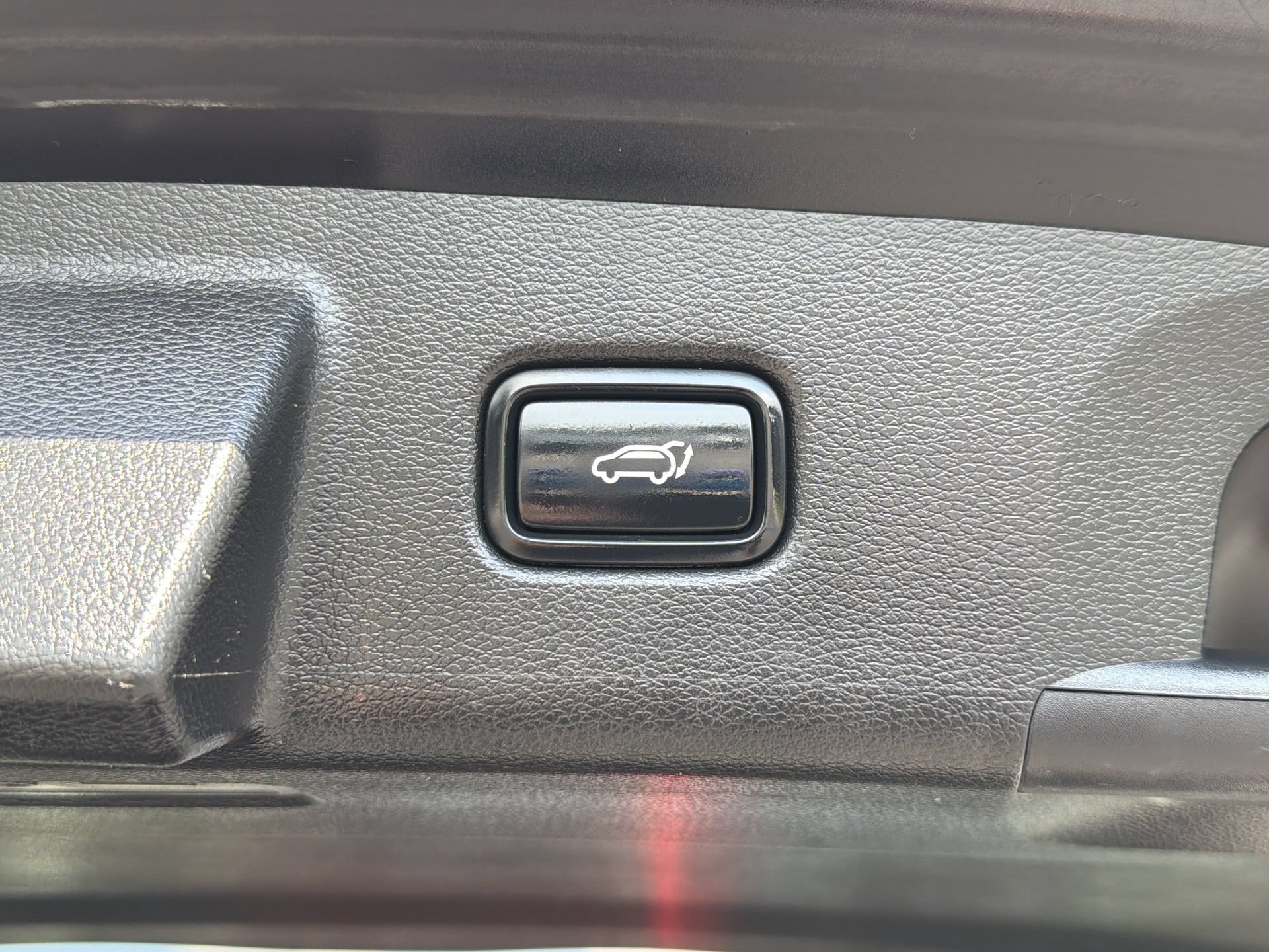 Used 2022 Kia Telluride SX w/ SX Prestige Package AWD/4WD image 32