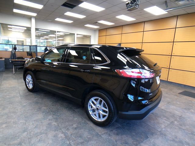 Certified 2024 Ford Edge SEL w/ Convenience Package AWD/4WD image 5