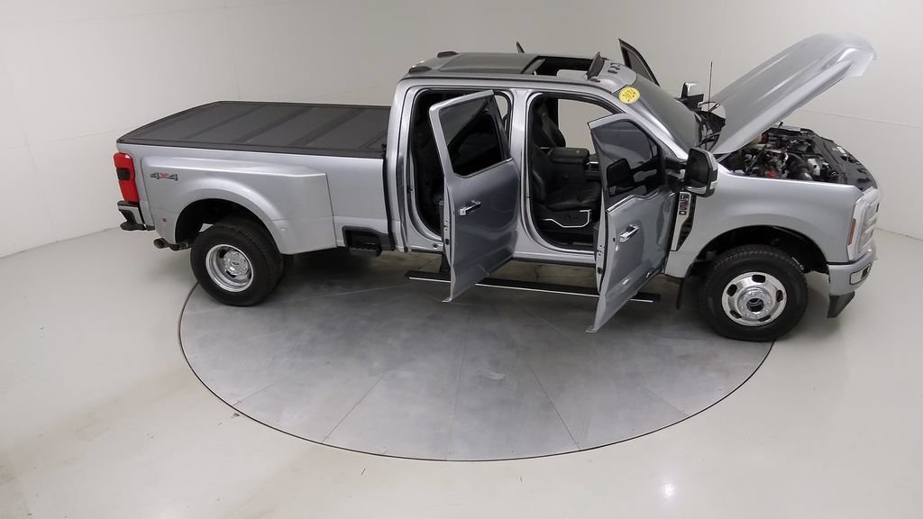 Certified 2024 Ford F350 Platinum AWD/4WD image 49