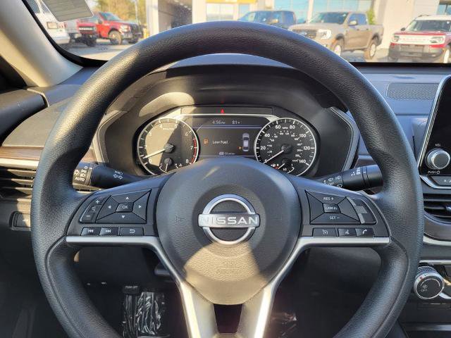Used 2024 Nissan Altima 2.5 SV image 27