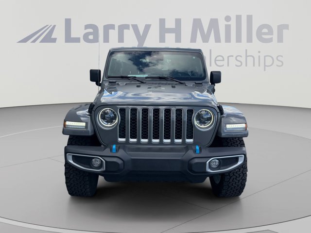 Used 2023 Jeep Wrangler Unlimited Sahara w/ Dual Top Group AWD/4WD image 8