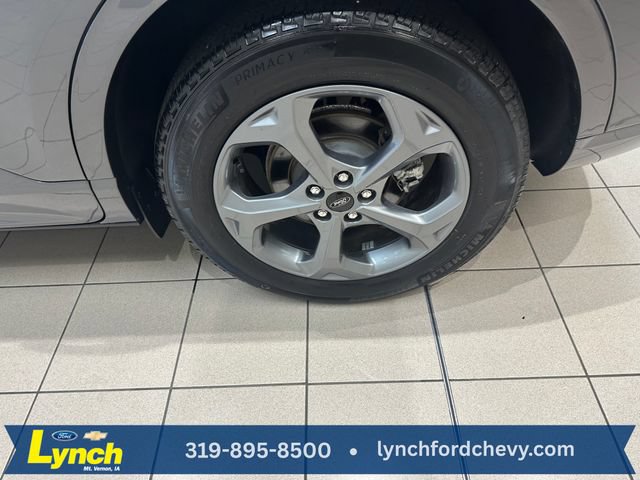 Certified 2024 Ford Escape ST-Line w/ Tech Pack #1 AWD/4WD image 30