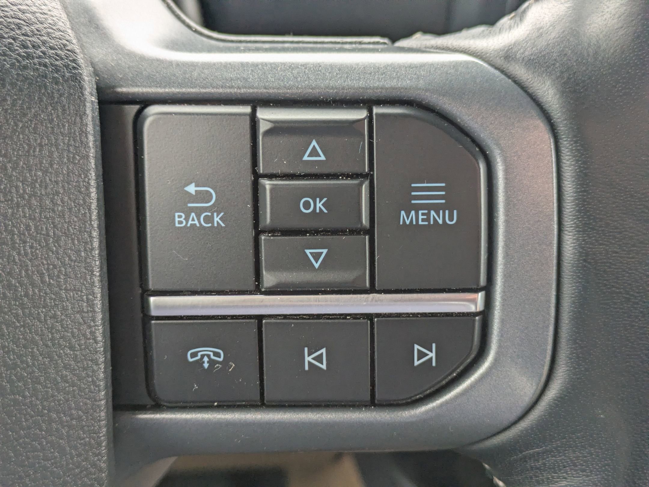 Certified 2024 Ford F350 Lariat w/ Chrome Package image 17