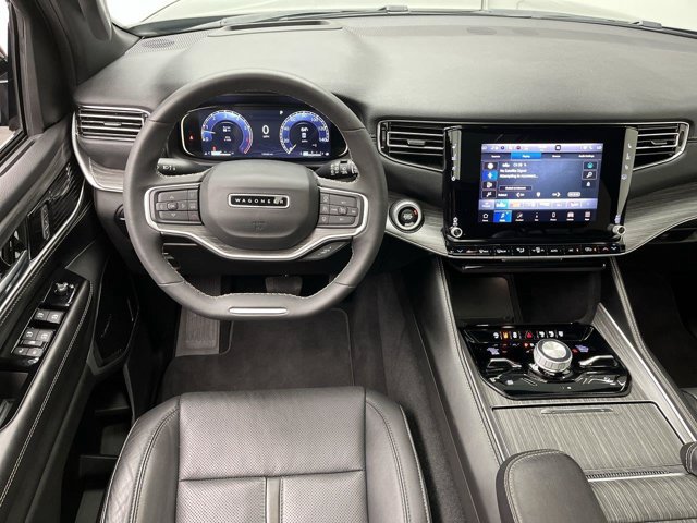 Used 2023 Jeep Wagoneer Series III w/ Premium Group I AWD/4WD image 16