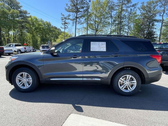 Certified 2022 Ford Explorer XLT image 2