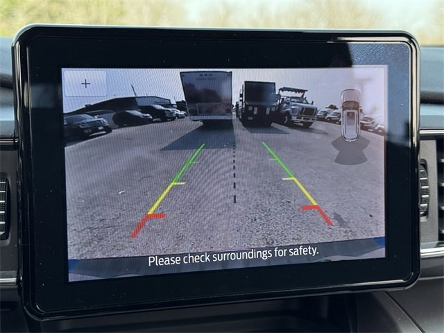 Certified 2021 Ford Explorer XLT w/ Equipment Group 202A image 18