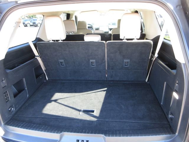 Certified 2024 Ford Expedition Max XLT image 28