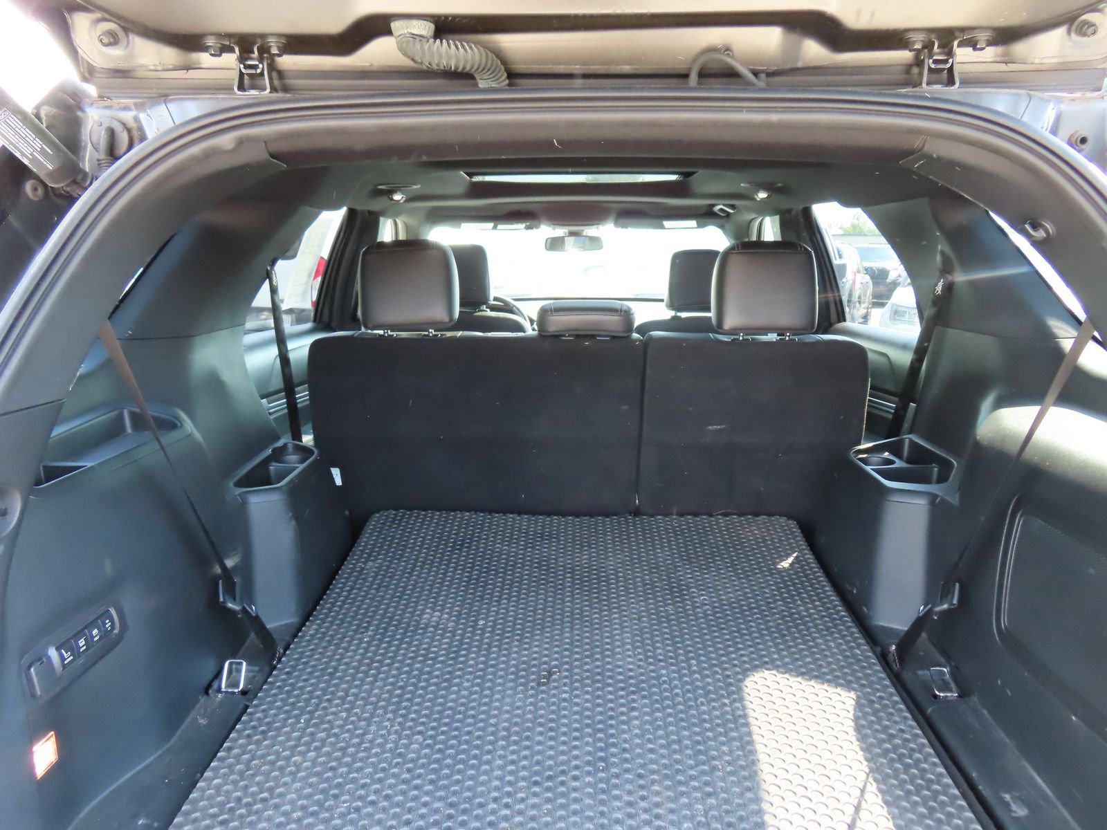 Certified 2018 Ford Explorer Limited w/ Equipment Group 301A AWD/4WD image 38