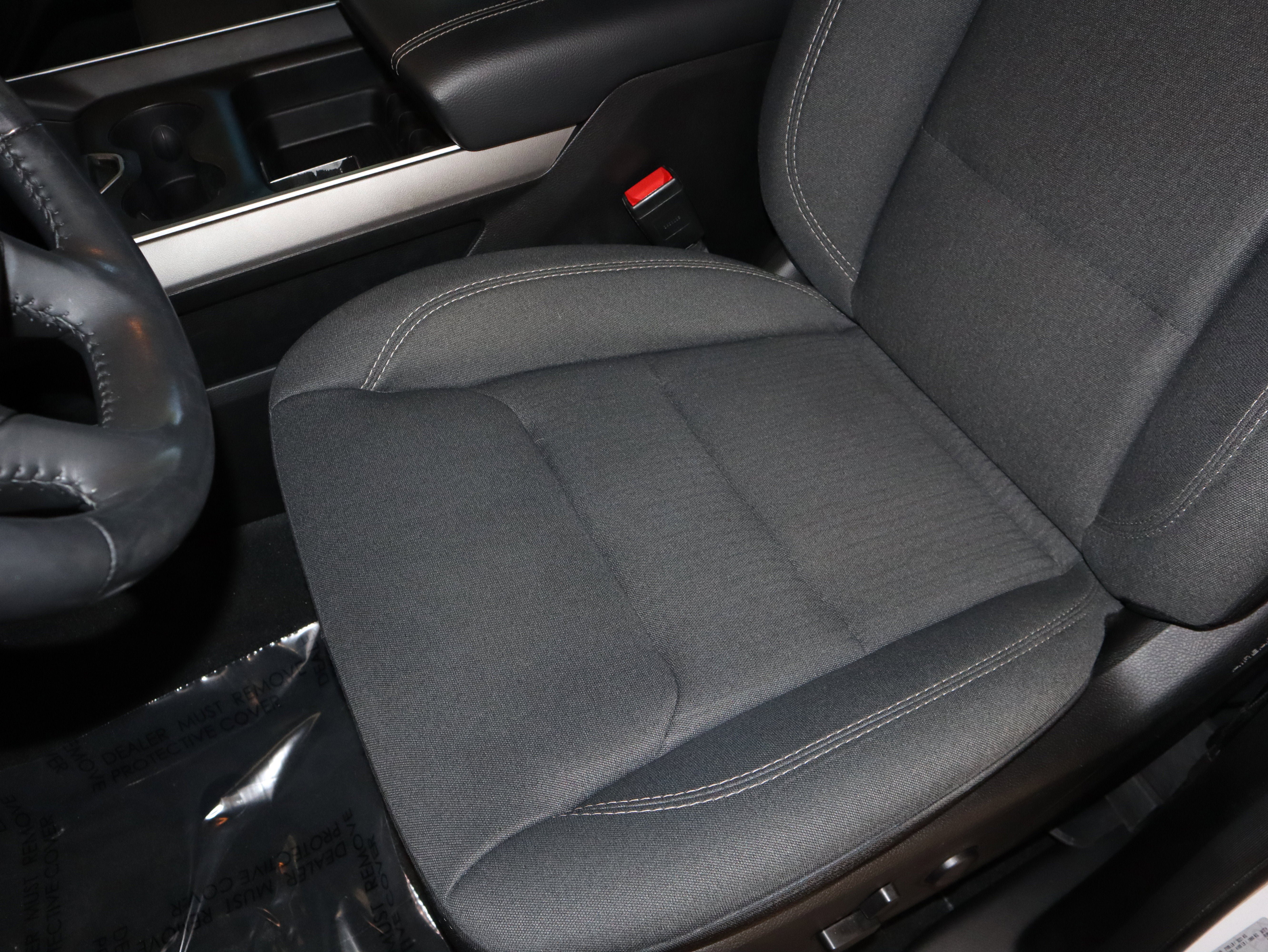 Used 2022 RAM 1500 Big Horn AWD/4WD image 35