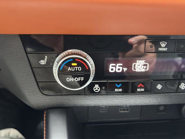 Used 2022 Mitsubishi Outlander SEL image 35