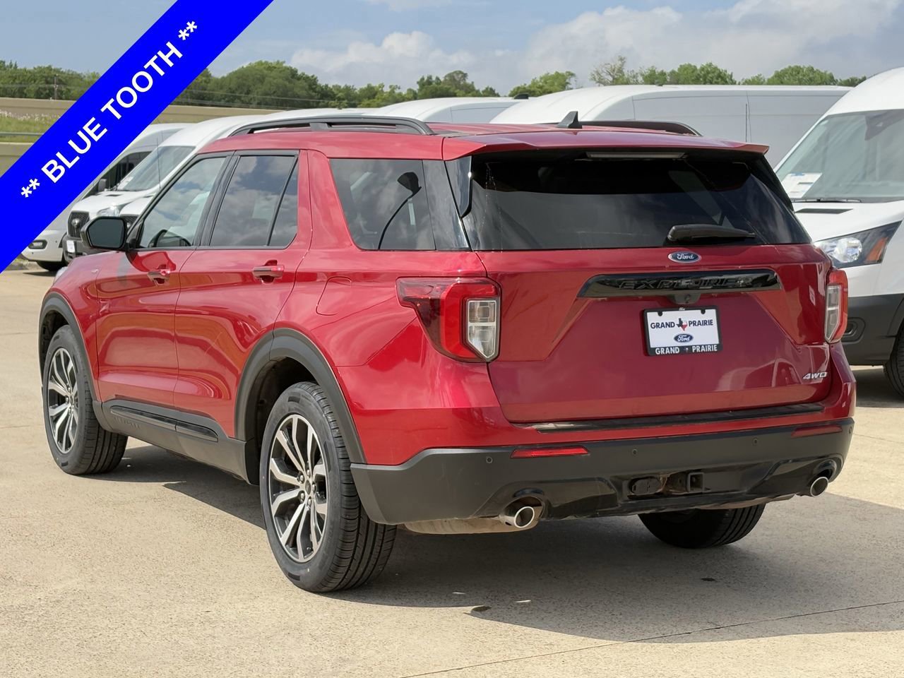 Certified 2022 Ford Explorer ST-Line w/ Class IV Trailer Tow Package image 4