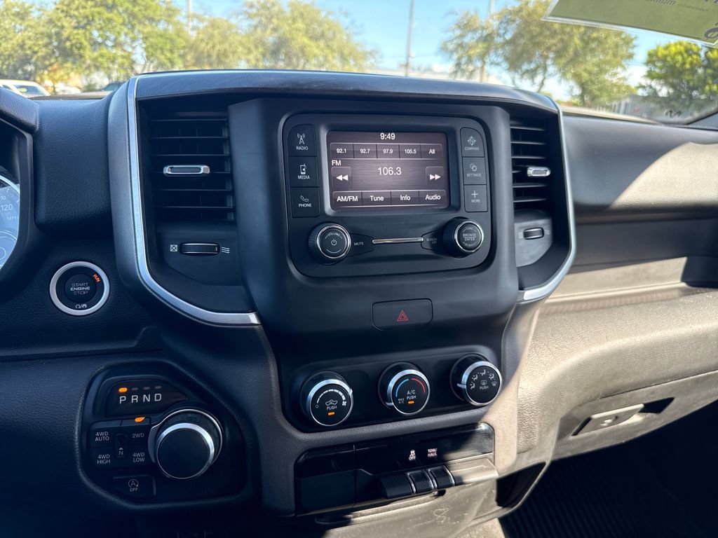 Used 2019 RAM 1500 Big Horn AWD/4WD image 18