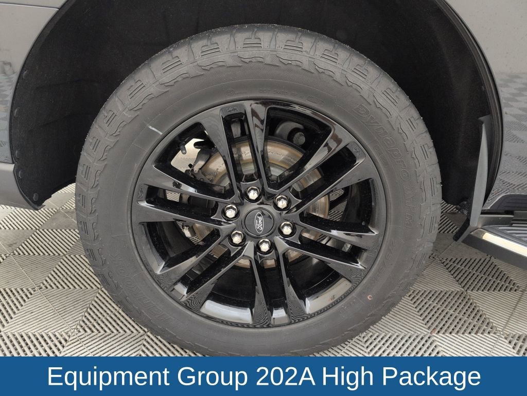 Certified 2023 Ford Expedition XLT image 21